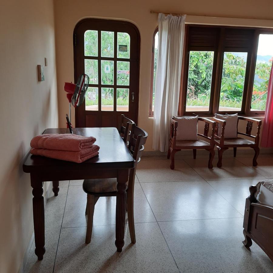 The Views Kandy - 360 Mountain View 외부 사진