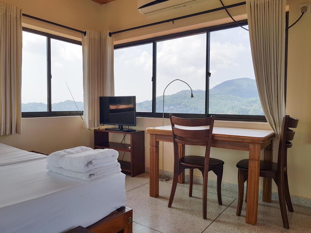 The Views Kandy - 360 Mountain View 외부 사진