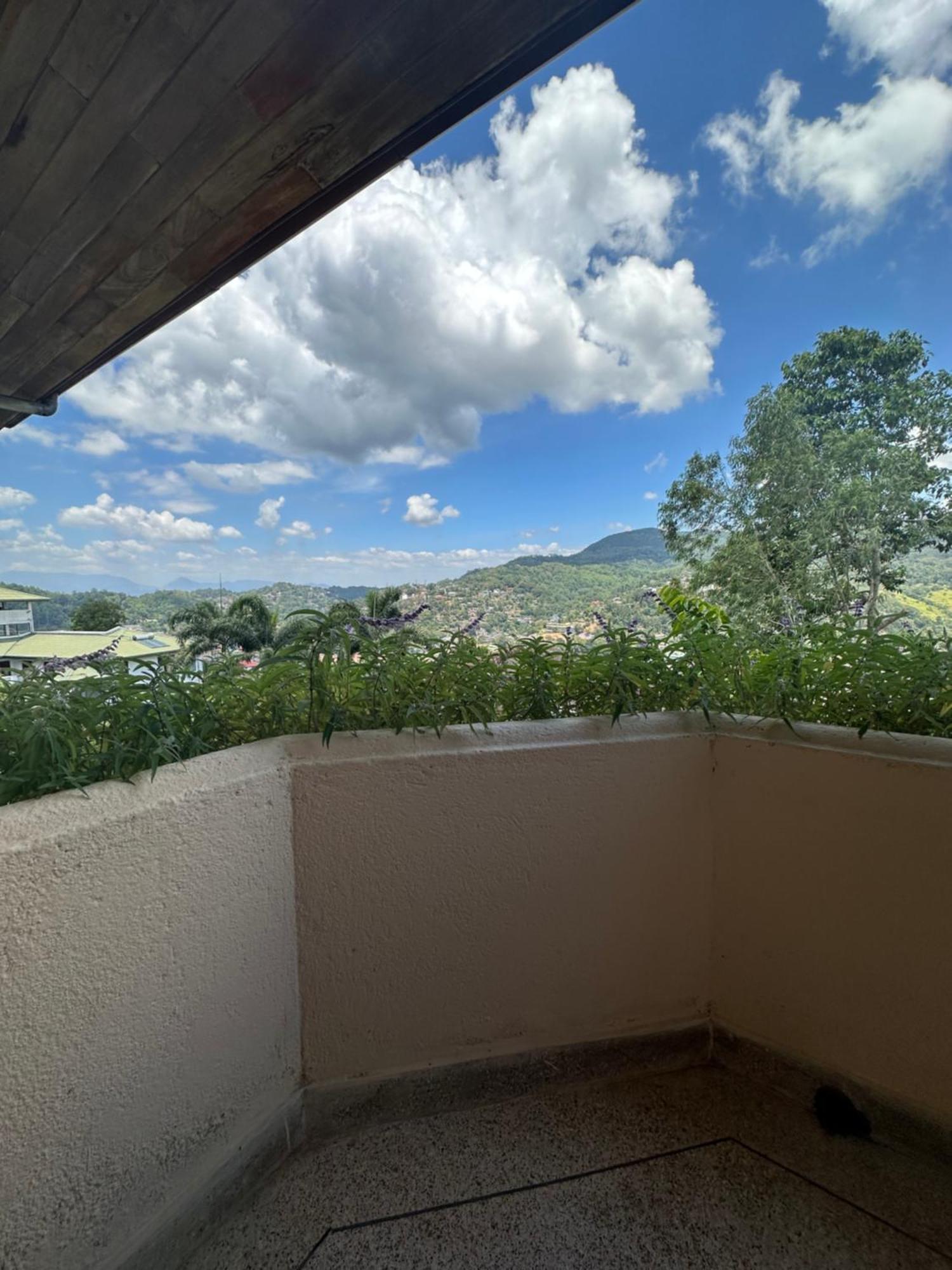 The Views Kandy - 360 Mountain View 외부 사진