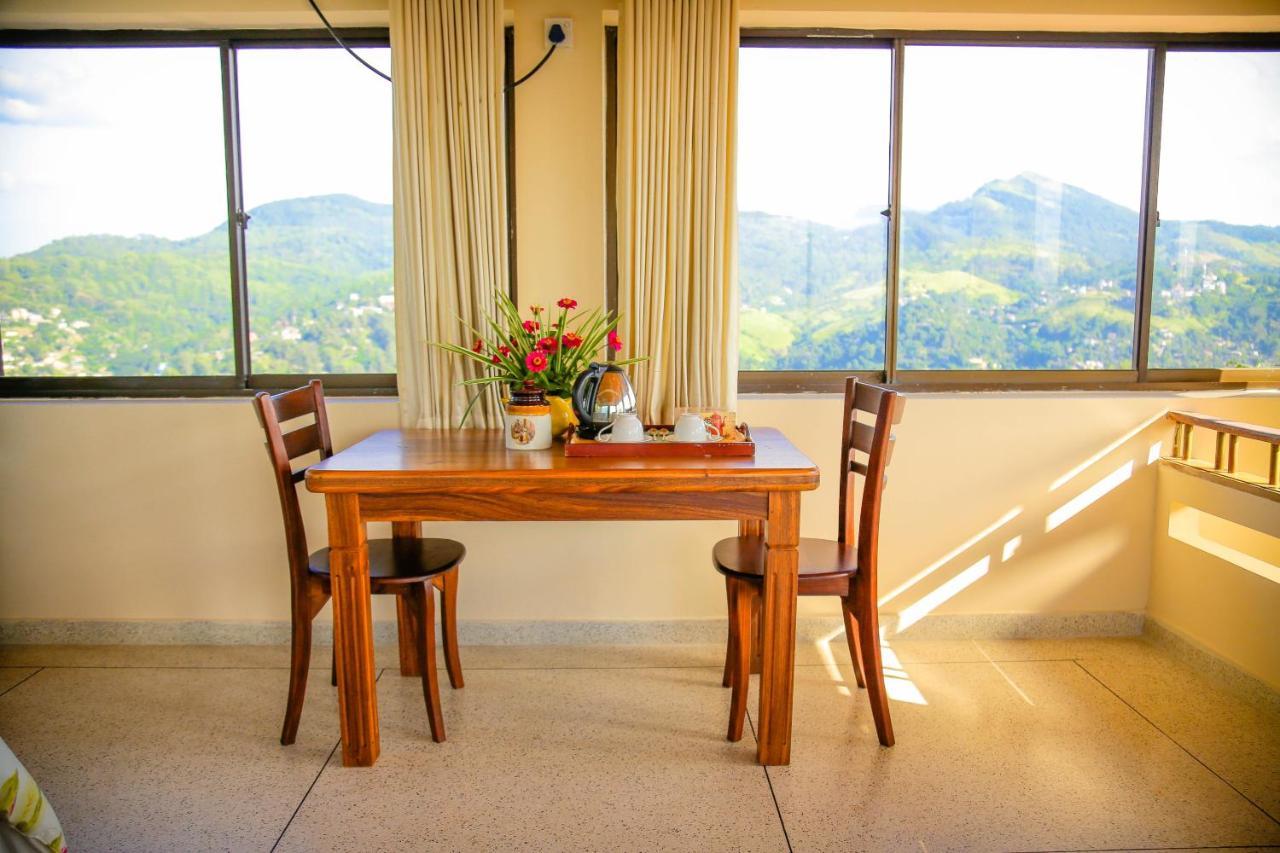 The Views Kandy - 360 Mountain View 외부 사진